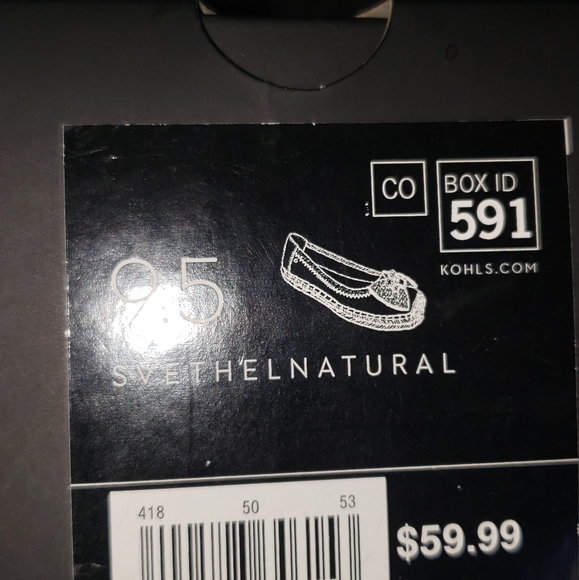 Vera Wang flats - Picture 2 of 3